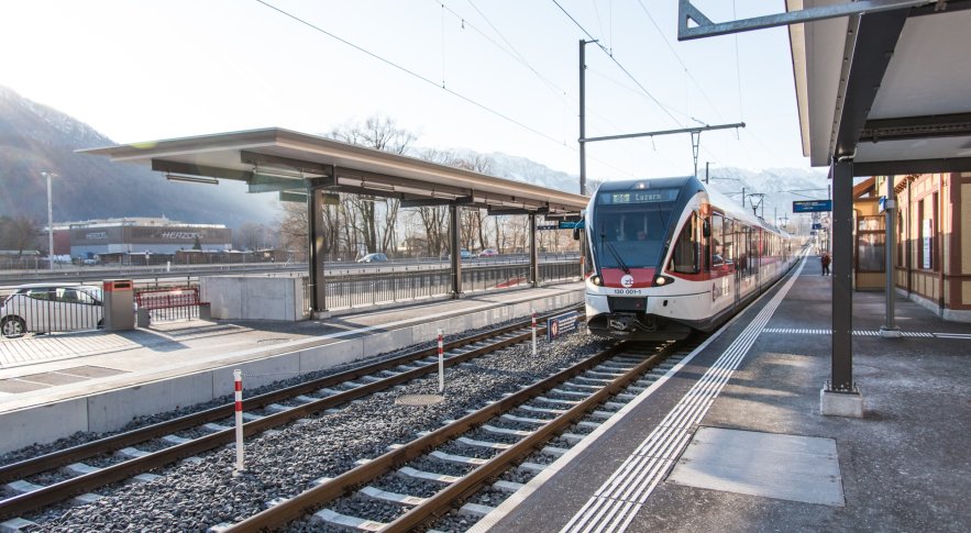 Neubau Perrondach Alpnachstad